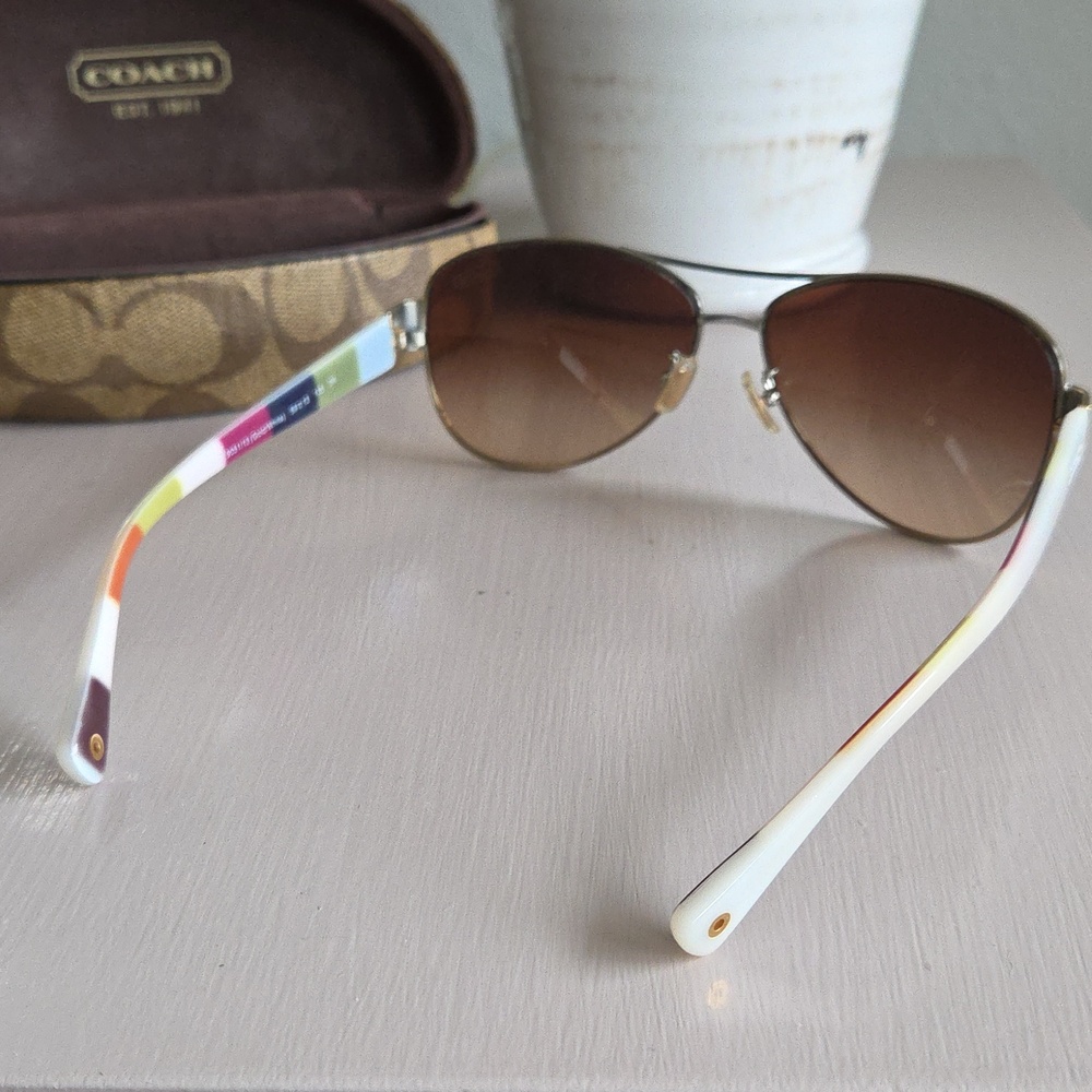 COACH Legacy Stripe Aviator Kristina Sunglaases - Picture 5 of 15